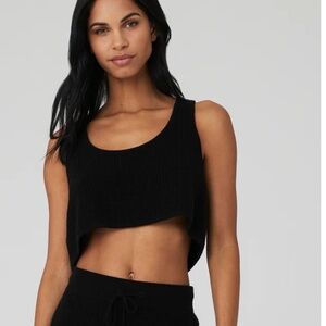 NEW ALO YOGA CASHMERE PLUSH WAFFLE CROPPED TANK, Black, XS. Never Worn.